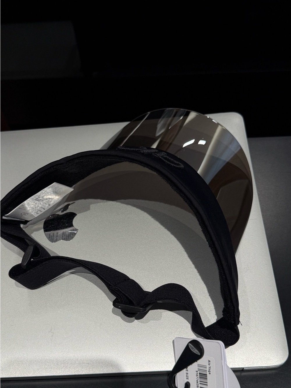 Alo Yoga | Black Airlift Solar Visor